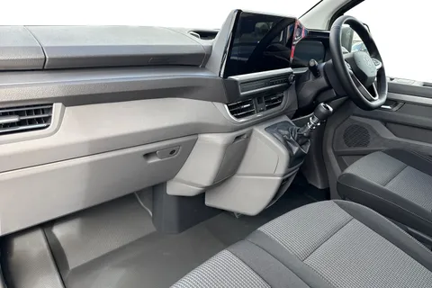 MF26ETX Volkswagen Transporter SWB 110PS MANUAL Thumbnail #9