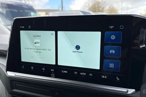 MF26ETX Volkswagen Transporter SWB 110PS MANUAL Thumbnail #12