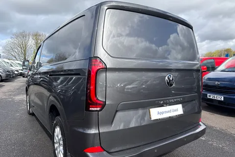 MF26ETX Volkswagen Transporter SWB 110PS MANUAL Thumbnail #16