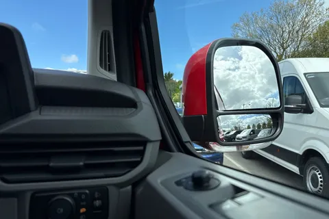 DA26GUK Volkswagen Transporter 2.0 TDI 110 Commerce Plus Van Thumbnail #21