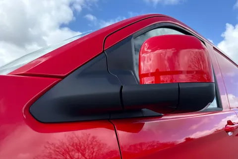 DA26GUK Volkswagen Transporter 2.0 TDI 110 Commerce Plus Van Thumbnail #27