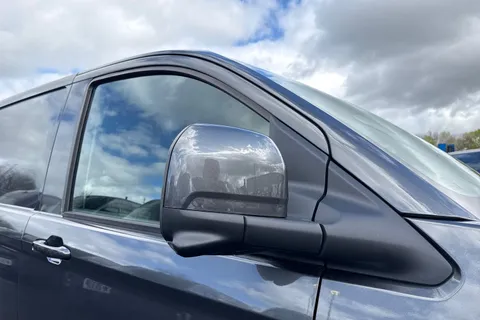 MF26ETX Volkswagen Transporter SWB 110PS MANUAL Thumbnail #28