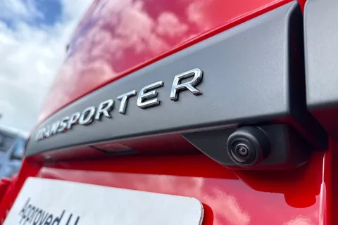 DA26GUK Volkswagen Transporter 2.0 TDI 110 Commerce Plus Van Thumbnail #30