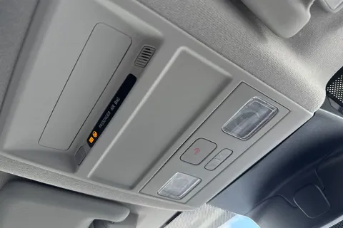 MF26ETX Volkswagen Transporter SWB 110PS MANUAL Thumbnail #49