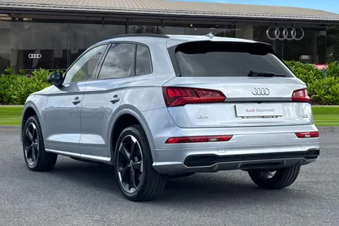 SV20WYK Audi Q5 Black Edition 40 TDI quattro 190 PS S tronic Thumbnail #3