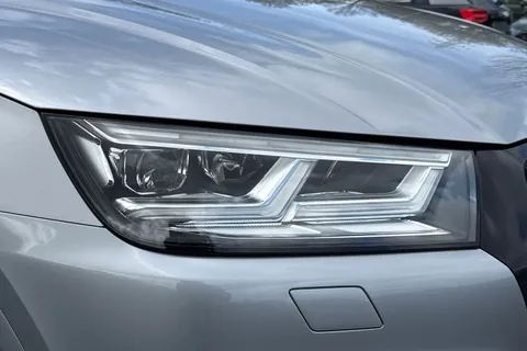 SV20WYK Audi Q5 Black Edition 40 TDI quattro 190 PS S tronic Thumbnail #10