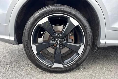 SV20WYK Audi Q5 Black Edition 40 TDI quattro 190 PS S tronic Thumbnail #12