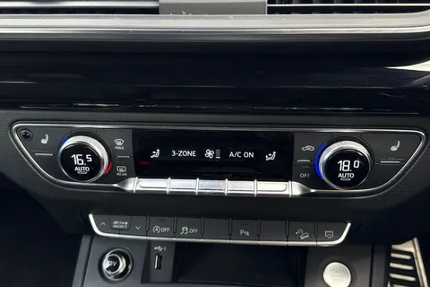 SV20WYK Audi Q5 Black Edition 40 TDI quattro 190 PS S tronic Thumbnail #23