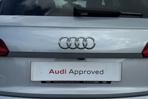 SV20WYK Audi Q5 Black Edition 40 TDI quattro 190 PS S tronic Thumbnail #36