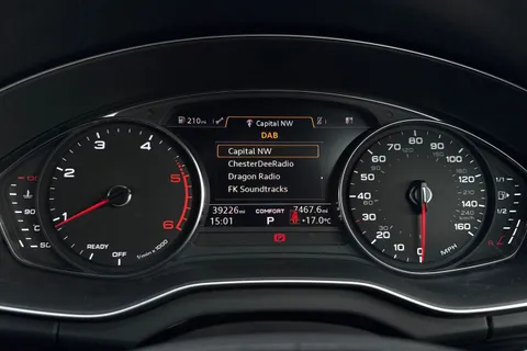 SV20WYK Audi Q5 Black Edition 40 TDI quattro 190 PS S tronic Thumbnail #60