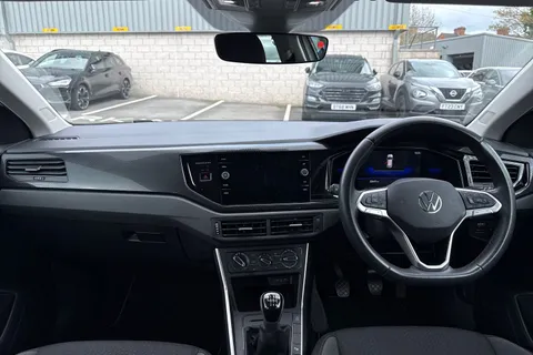 SL22EKT Volkswagen Taigo 1.0 TSI Life Euro 6 (s/s) 5dr Thumbnail #27