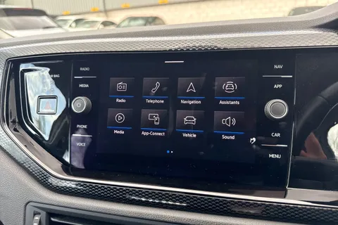 SL22EKT Volkswagen Taigo 1.0 TSI Life Euro 6 (s/s) 5dr Thumbnail #35