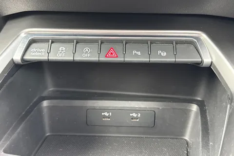 HG72FDF Audi A3 Edition 1 35 TDI  150 PS S tronic Thumbnail #46