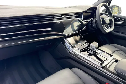  Audi Q7 3.0 TDI V6 Black Edition Tiptronic quattro Euro 6 (s/s) 5dr Thumbnail #15