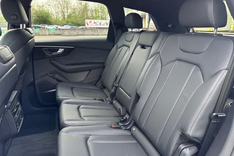  Audi Q7 3.0 TDI V6 Black Edition Tiptronic quattro Euro 6 (s/s) 5dr Thumbnail #19