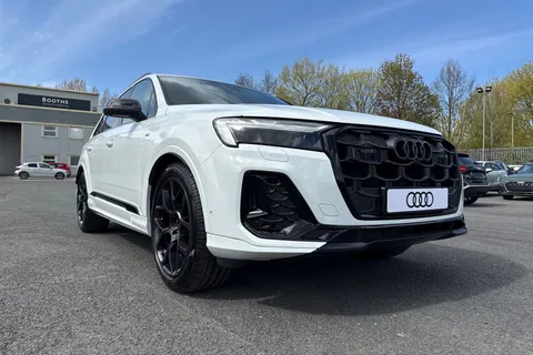  Audi Q7 3.0 TDI V6 Black Edition Tiptronic quattro Euro 6 (s/s) 5dr Thumbnail #28