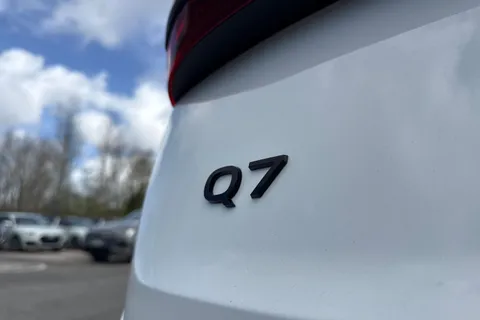  Audi Q7 3.0 TDI V6 Black Edition Tiptronic quattro Euro 6 (s/s) 5dr Thumbnail #36