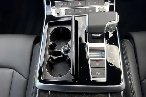  Audi Q7 3.0 TDI V6 Black Edition Tiptronic quattro Euro 6 (s/s) 5dr Thumbnail #50
