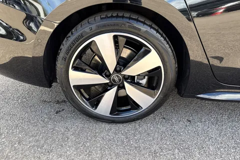  Audi A5 Avant 2.0 TDI Black Edition S Tronic Euro 6 (s/s) 5dr Thumbnail #13