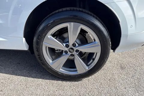  Audi Q3 1.5 TFSI S line Sportback S Tronic Euro 6 (s/s) 5dr Thumbnail #13