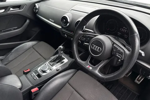 GF19AYV Audi A3 1.5 TFSI CoD 35 S line Sportback S Tronic Euro 6 (s/s) 5dr Thumbnail #9