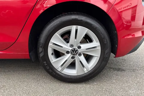 DG23JZT Volkswagen Golf 1.0 TSI Life 5dr Thumbnail #13