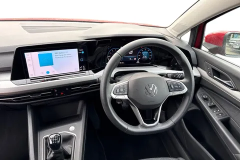 DG23JZT Volkswagen Golf 1.0 TSI Life 5dr Thumbnail #19