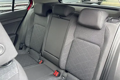 DG23JZT Volkswagen Golf 1.0 TSI Life 5dr Thumbnail #20