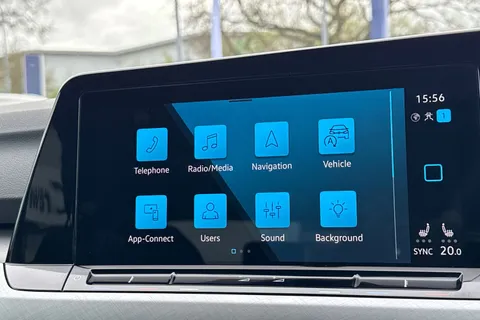 DG23JZT Volkswagen Golf 1.0 TSI Life 5dr Thumbnail #27