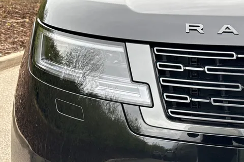 DL75ZHW Land Rover Range Rover 3.0 D300 MHEV Edition SUV 5dr Diesel Auto 4WD Euro 6 (s/s) (300 ps) Thumbnail #19