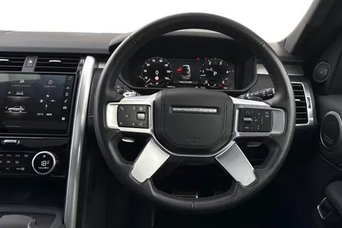 16 of 51 for Land Rover Discovery 3.0 D350 Dynamic HSE 5dr