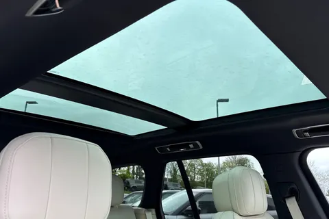 DL75ZHW Land Rover Range Rover 3.0 D300 MHEV Edition SUV 5dr Diesel Auto 4WD Euro 6 (s/s) (300 ps) Thumbnail #23