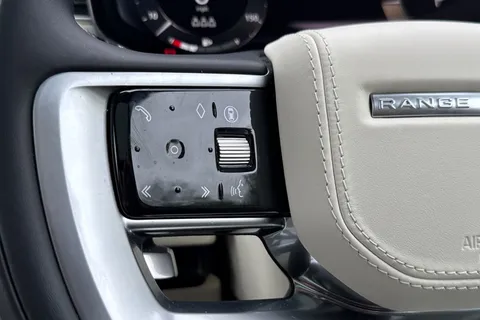 DL75ZHW Land Rover Range Rover 3.0 D300 MHEV Edition SUV 5dr Diesel Auto 4WD Euro 6 (s/s) (300 ps) Thumbnail #35