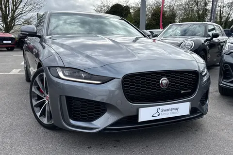 YT23EAM Jaguar XE 2.0 P250i R-Dynamic HSE Auto Euro 6 (s/s) 4dr Thumbnail #10