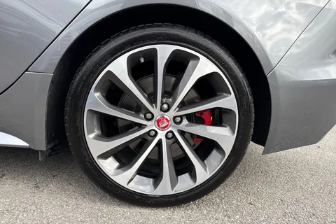 YT23EAM Jaguar XE 2.0 P250i R-Dynamic HSE Auto Euro 6 (s/s) 4dr Thumbnail #14