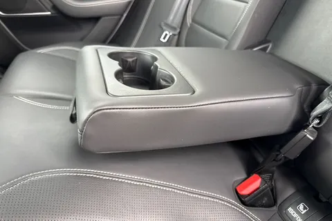 YT23EAM Jaguar XE 2.0 P250i R-Dynamic HSE Auto Euro 6 (s/s) 4dr Thumbnail #28