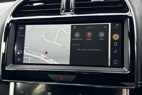 YT23EAM Jaguar XE 2.0 P250i R-Dynamic HSE Auto Euro 6 (s/s) 4dr Thumbnail #38