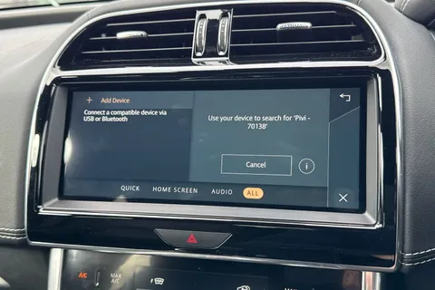 YT23EAM Jaguar XE 2.0 P250i R-Dynamic HSE Auto Euro 6 (s/s) 4dr Thumbnail #39