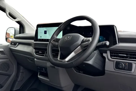 BJ26VTT Volkswagen Transporter 2.0 TDI 150 Commerce Pro Van Auto-4Motion Thumbnail #14