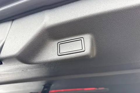 MF75FOV Volkswagen ID. Buzz 250kW GTX Pro 86kWh 5dr 4MOTION LWB Auto [7 Seat] Thumbnail #35