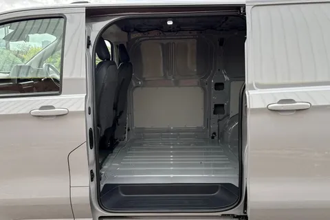 BJ26VTT Volkswagen Transporter 2.0 TDI 150 Commerce Pro Van Auto-4Motion Thumbnail #51