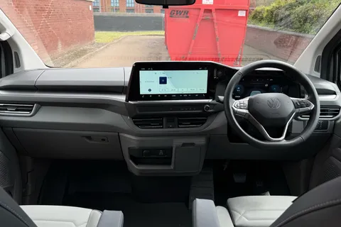 BJ26VTT Volkswagen Transporter 2.0 TDI 150 Commerce Pro Van Auto-4Motion Thumbnail #53