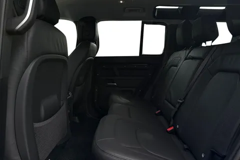  Land Rover Defender 110 3.0 D250 MHEV X-Dynamic HSE Auto 4WD Euro 6 (s/s) 5dr Thumbnail #5