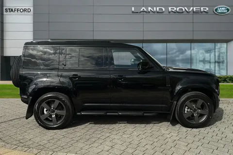  Land Rover Defender 110 3.0 D250 MHEV X-Dynamic HSE Auto 4WD Euro 6 (s/s) 5dr Thumbnail #6