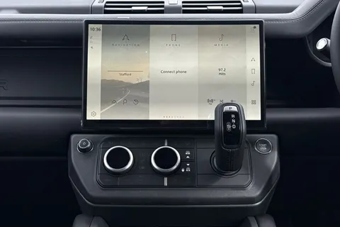  Land Rover Defender 110 3.0 D250 MHEV X-Dynamic HSE Auto 4WD Euro 6 (s/s) 5dr Thumbnail #15