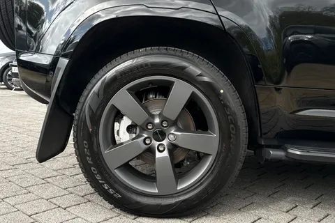  Land Rover Defender 110 3.0 D250 MHEV X-Dynamic HSE Auto 4WD Euro 6 (s/s) 5dr Thumbnail #43