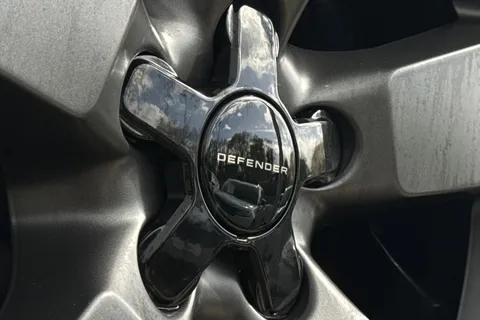  Land Rover Defender 110 3.0 D250 MHEV X-Dynamic HSE Auto 4WD Euro 6 (s/s) 5dr Thumbnail #48