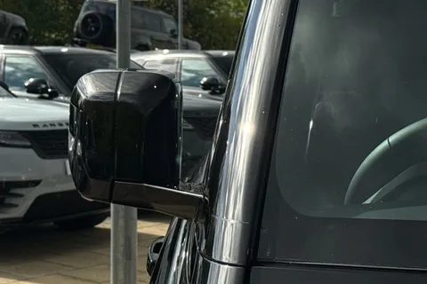  Land Rover Defender 110 3.0 D250 MHEV X-Dynamic HSE Auto 4WD Euro 6 (s/s) 5dr Thumbnail #53