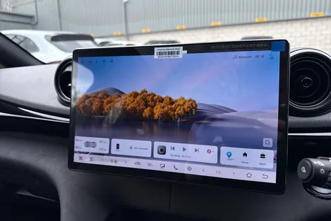  BYD Dolphin 60.48kWh Design Auto 5dr Thumbnail #12