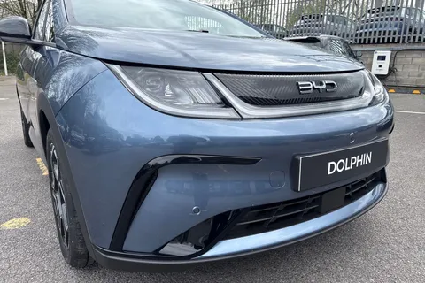  BYD Dolphin 60.48kWh Design Auto 5dr Thumbnail #17